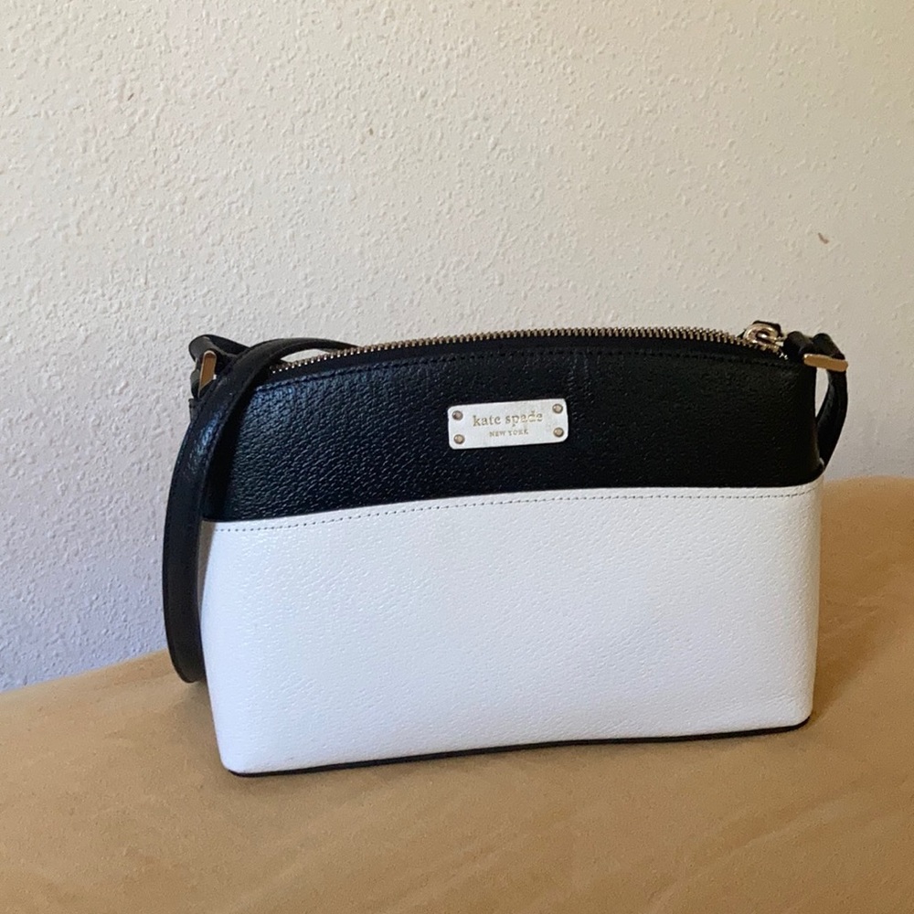 Kate Spade Women’s Crossbody Bag